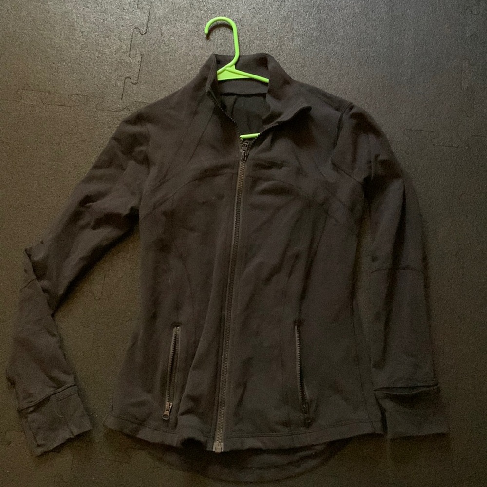 Lululemon lightweight jacket size 10